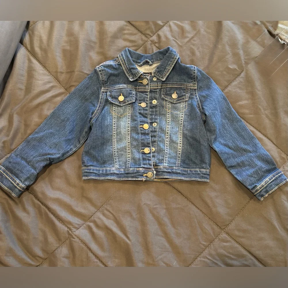 The Children's Place Blue Denim Jacket sz 5T